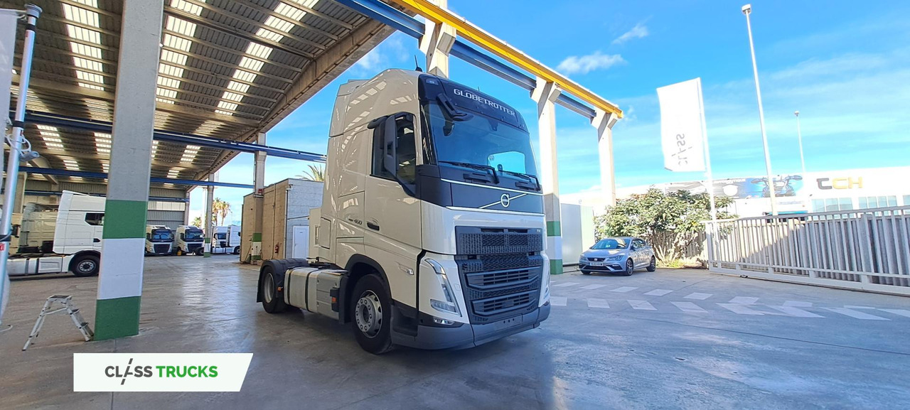 Volvo FH 460 Globetrotter XL Retarder i-Save - Камион влекач: слика 3 Volvo FH 460 Globetrotter XL Retarder i-Save - Камион влекач: слика 3