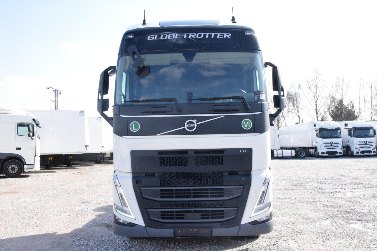 Volvo FH 460 Globetrotter XL i-Save - Камион влекач: слика 2 Volvo FH 460 Globetrotter XL i-Save - Камион влекач: слика 2