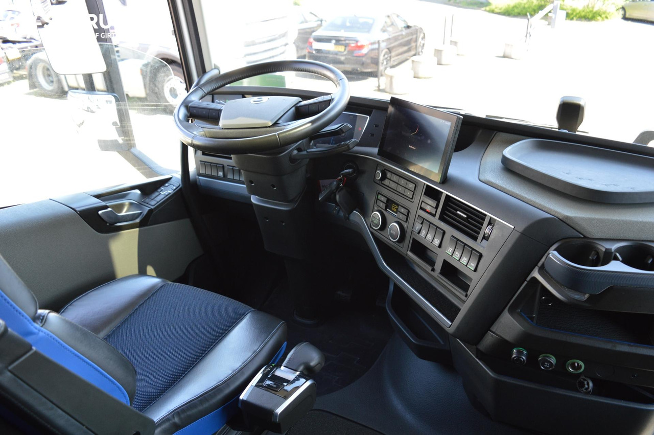Камион влекач Volvo FH 460 Globetrotter XL i-Save I-ParkCool: слика 14