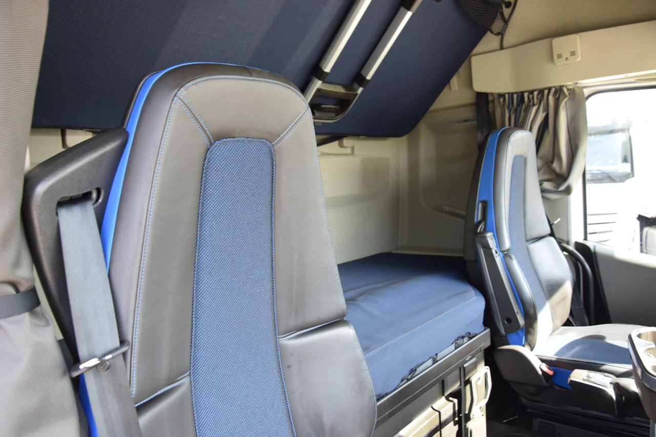 Камион влекач Volvo FH 500 Globetrotter XL: слика 14