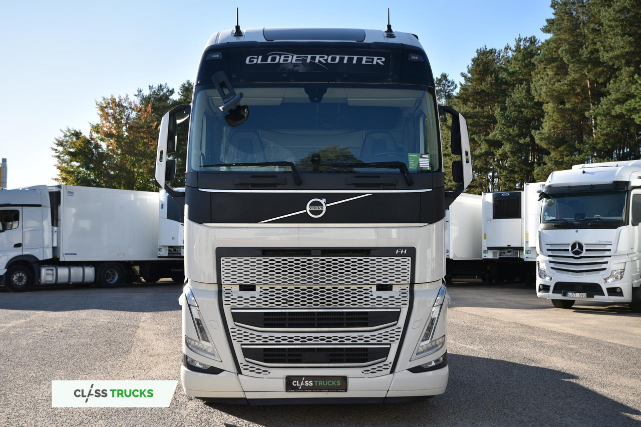 Volvo FH 500 Globetrotter XL Side Skirts - Камион влекач: слика 2 Volvo FH 500 Globetrotter XL Side Skirts - Камион влекач: слика 2