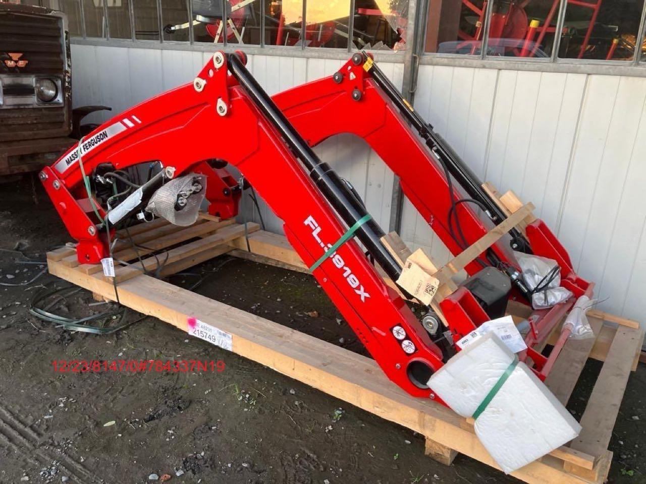 ALÖ X5SDME / MF FL3919X - Преден утоварувач за трактор: слика 1 ALÖ X5SDME / MF FL3919X - Преден утоварувач за трактор: слика 1