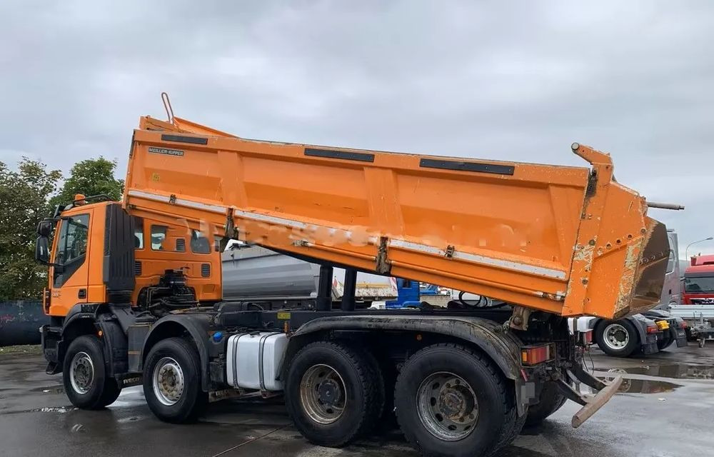 Iveco Trakker 450 E6 / BB/ 8x4 / Wywrotka Meiller 3-stronna / Bordmatik / Automat / Retarder - Кипер: слика 5 Iveco Trakker 450 E6 / BB/ 8x4 / Wywrotka Meiller 3-stronna / Bordmatik / Automat / Retarder - Кипер: слика 5