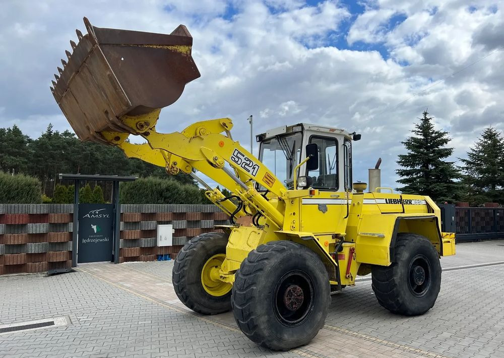 Liebherr L521 – Ładowarka kołowa / Radlader – 1990 – Diesel – - Натоварувач на тркала: слика 1 Liebherr L521 – Ładowarka kołowa / Radlader – 1990 – Diesel – - Натоварувач на тркала: слика 1