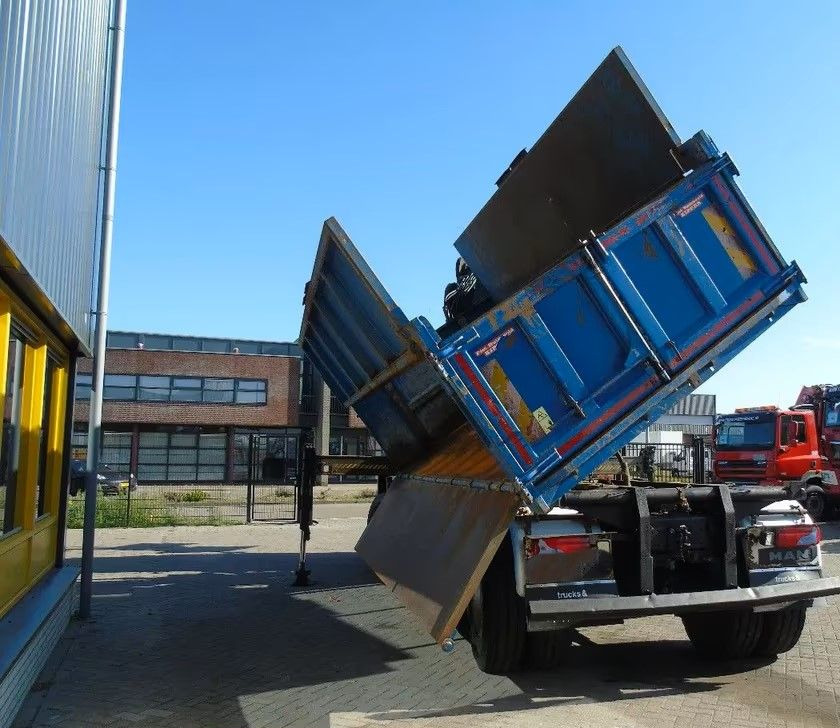 Кипер, Камион со кран MAN TGS 26.400 6x6 – Wywrotka 3-stronna Meiller + Żuraw HIAB 166 E3 HIPRO – 429.222 km – Euro 4: слика 13 Кипер, Камион со кран MAN TGS 26.400 6x6 – Wywrotka 3-stronna Meiller + Żuraw HIAB 166 E3 HIPRO – 429.222 km – Euro 4: слика 13