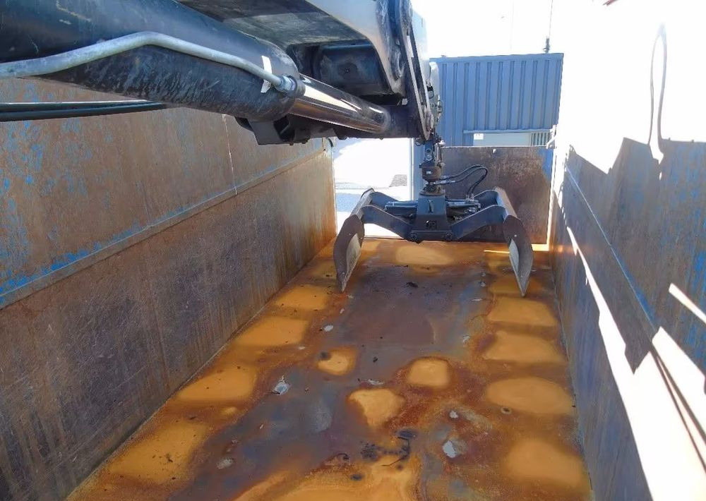 Кипер, Камион со кран MAN TGS 26.400 6x6 – Wywrotka 3-stronna Meiller + Żuraw HIAB 166 E3 HIPRO – 429.222 km – Euro 4: слика 7 Кипер, Камион со кран MAN TGS 26.400 6x6 – Wywrotka 3-stronna Meiller + Żuraw HIAB 166 E3 HIPRO – 429.222 km – Euro 4: слика 7