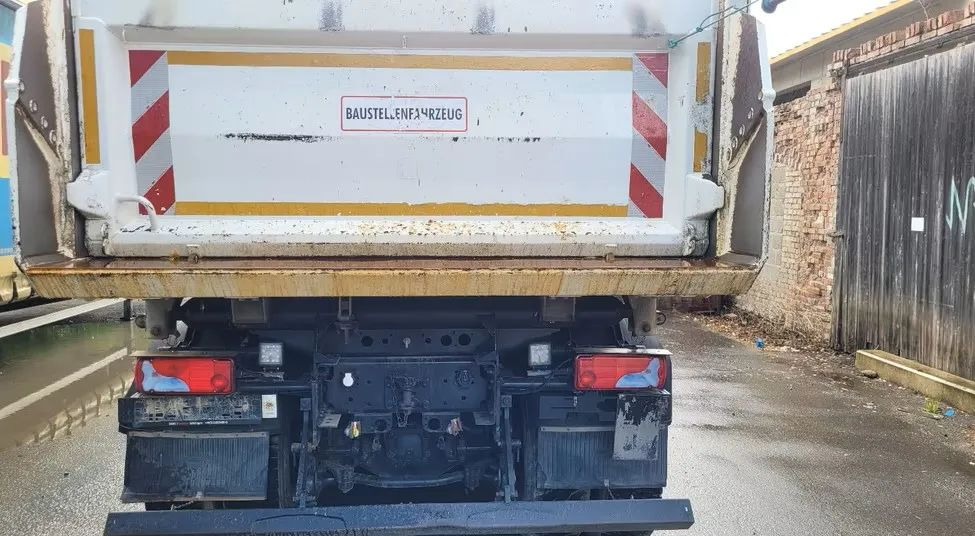 MAN TGS 35.460 8x4 – wywrotka 3-stronna MEILLER + Bordmatic + plandeka rolowana+Euro6+Retarder - Кипер: слика 5 MAN TGS 35.460 8x4 – wywrotka 3-stronna MEILLER + Bordmatic + plandeka rolowana+Euro6+Retarder - Кипер: слика 5