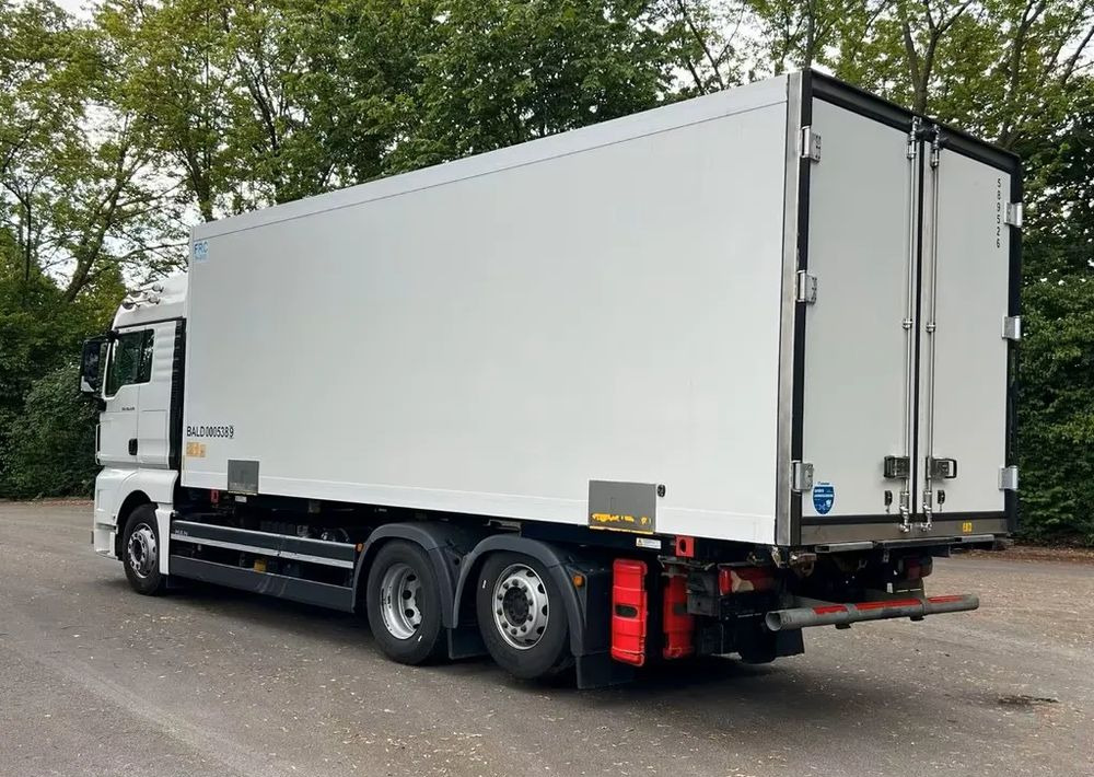 MAN TGX 26.470 – Chłodnia z agregatem Thermo King / Retarder / Navi / Euro 6 /6x2 - Камион ладилник: слика 3 MAN TGX 26.470 – Chłodnia z agregatem Thermo King / Retarder / Navi / Euro 6 /6x2 - Камион ладилник: слика 3