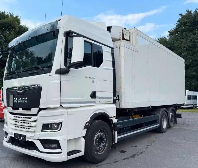 MAN TGX 26.470 – chłodnia / Automatyczna skrzynia / Euro 6c / Retarder /6x2 /Zawieszenie pneumatyczne - Камион ладилник: слика 2 MAN TGX 26.470 – chłodnia / Automatyczna skrzynia / Euro 6c / Retarder /6x2 /Zawieszenie pneumatyczne - Камион ладилник: слика 2
