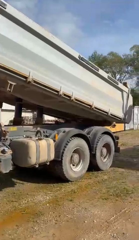 Mercedes-Benz AROCS 4143 8x4 | BORTMATIC - wywrotka trójstronna | Retarder |Zawieszenie na resorach | - Кипер: слика 4 Mercedes-Benz AROCS 4143 8x4 | BORTMATIC - wywrotka trójstronna | Retarder |Zawieszenie na resorach | - Кипер: слика 4