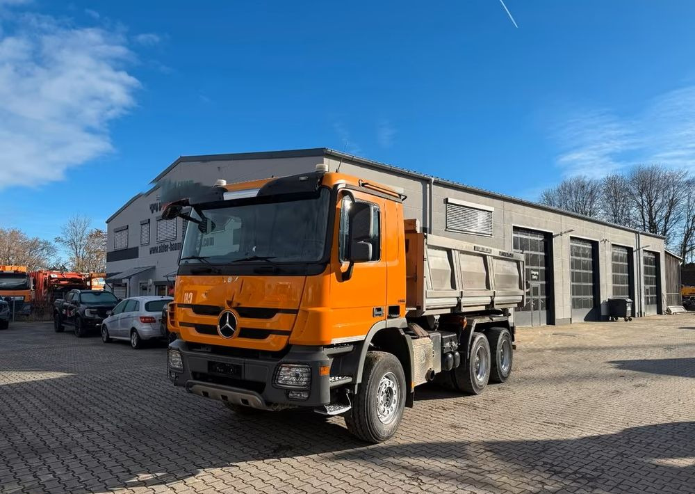 Mercedes-Benz Actros 2646 MP3 6x4 | Trójstronna wywrotka | Retarder | Bordmatic - Кипер: слика 1 Mercedes-Benz Actros 2646 MP3 6x4 | Trójstronna wywrotka | Retarder | Bordmatic - Кипер: слика 1