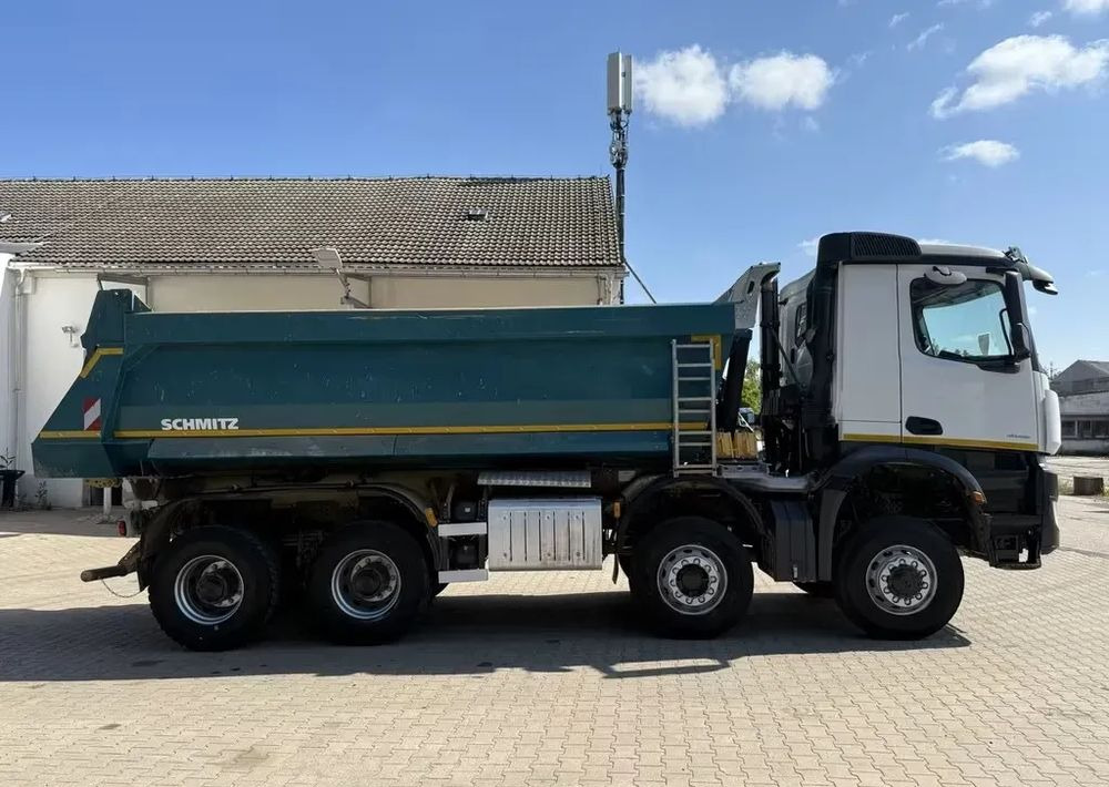 Mercedes-Benz Mercedes-Benz Arocs 4145AK 8x6 Allrad | Wywrotka Schmitz Mulda z hydrauliczną zabudową kiprującą | Euro 6c | Przebieg: 144 249 km !!!! - Кипер: слика 1 Mercedes-Benz Mercedes-Benz Arocs 4145AK 8x6 Allrad | Wywrotka Schmitz Mulda z hydrauliczną zabudową kiprującą | Euro 6c | Przebieg: 144 249 km !!!! - Кипер: слика 1