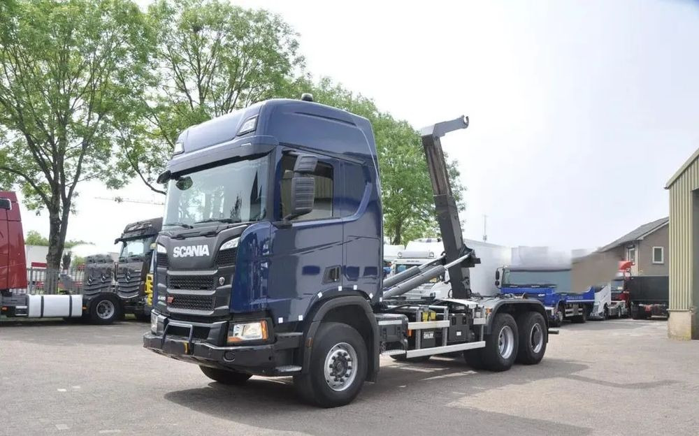 Scania R450 XT / 6X4/ RETARDER/EURO 6/OŚ PODNOSZONA Z NAPĘDEM/ - Камион со кука за подигање: слика 3 Scania R450 XT / 6X4/ RETARDER/EURO 6/OŚ PODNOSZONA Z NAPĘDEM/ - Камион со кука за подигање: слика 3