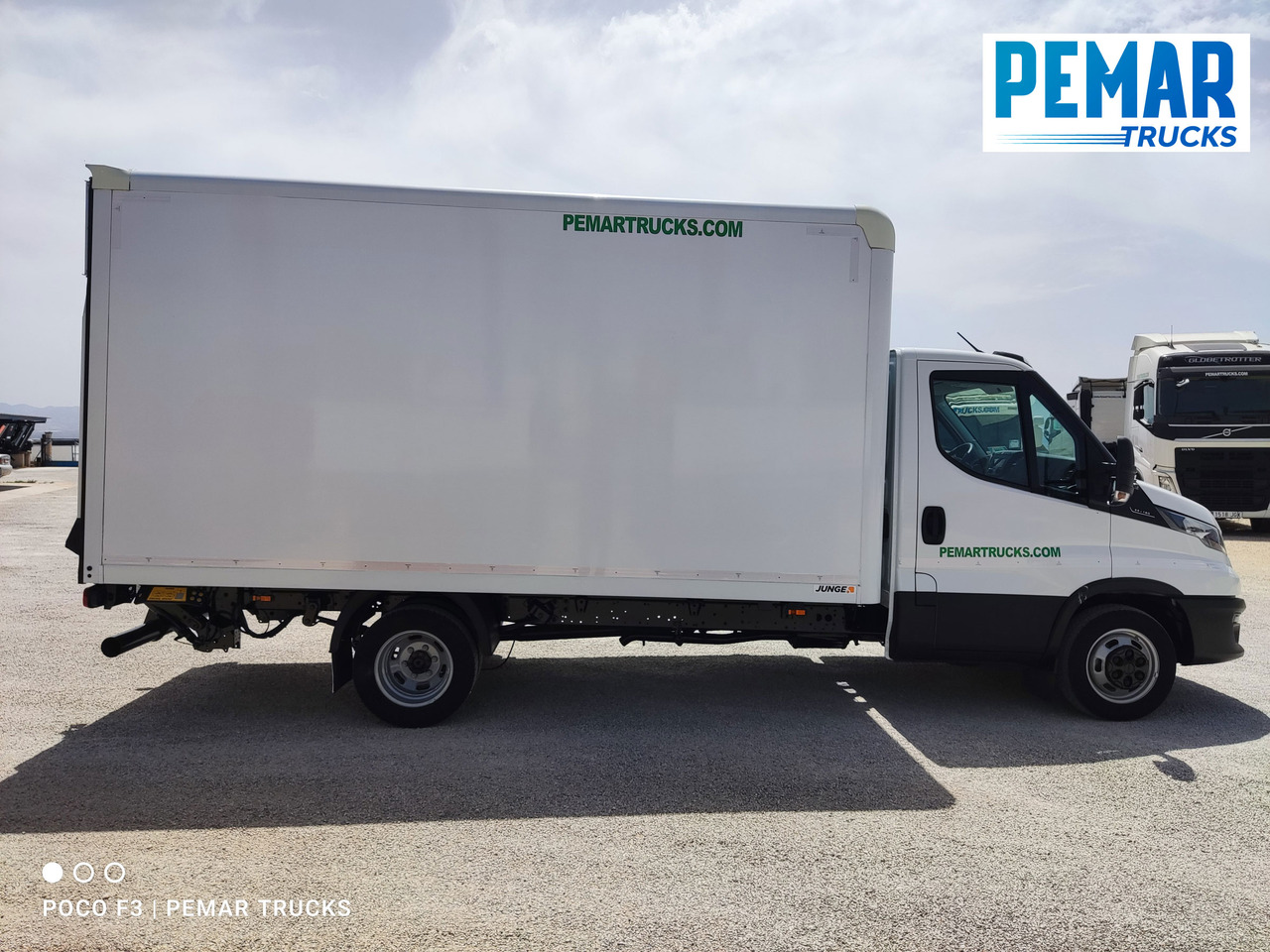 IVECO DAILY 35C16 CAJA CERRADA DOBLE RUEDA - Товарно комбе: слика 4 IVECO DAILY 35C16 CAJA CERRADA DOBLE RUEDA - Товарно комбе: слика 4