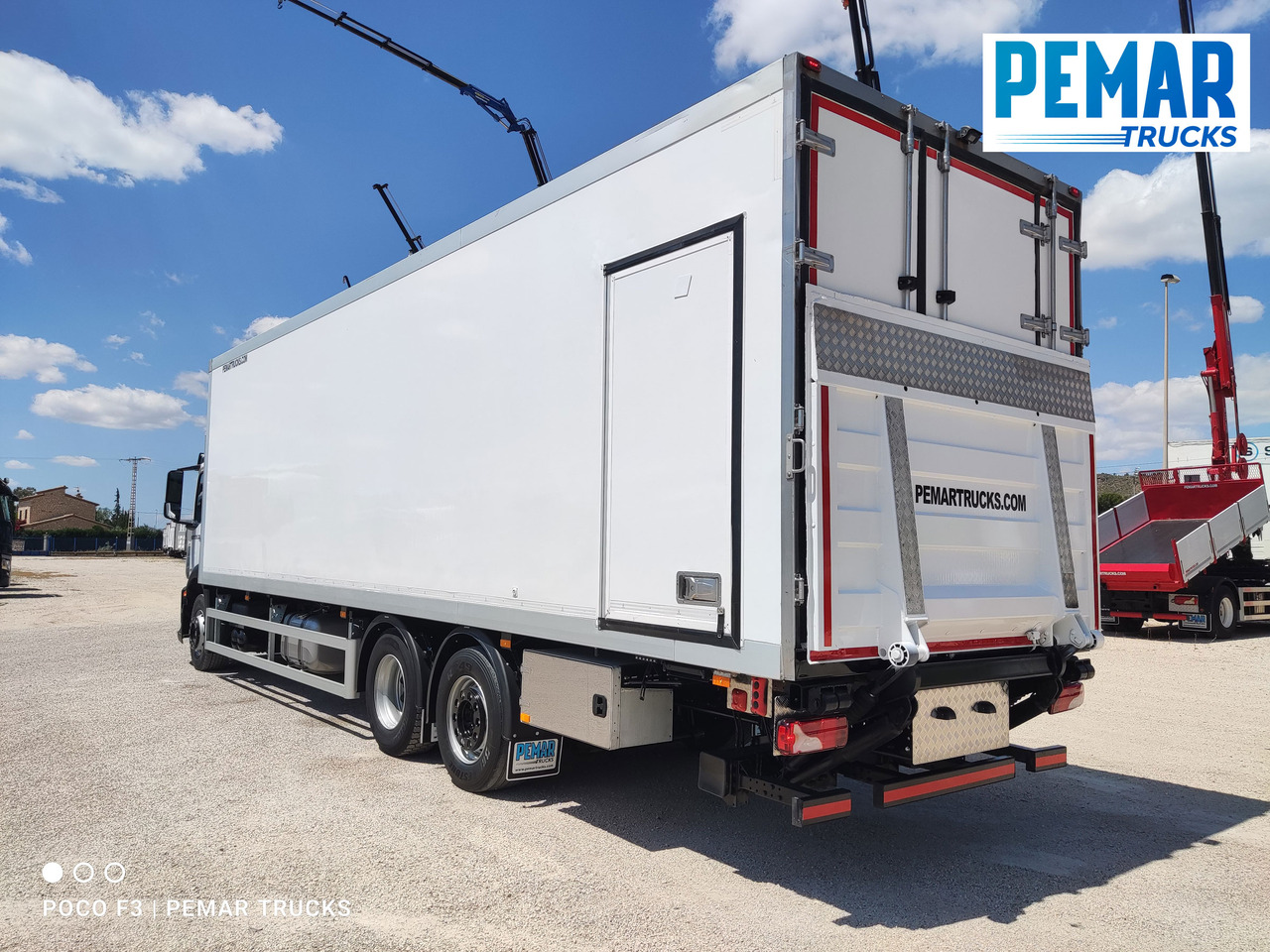 MERCEDES-BENZ ANTOS 2535 6X2 FRIGORIFICO - Камион ладилник: слика 5 MERCEDES-BENZ ANTOS 2535 6X2 FRIGORIFICO - Камион ладилник: слика 5