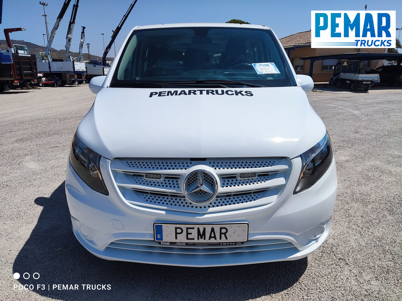 MERCEDES-BENZ VITO 114 CDI - Патничко комбе: слика 2 MERCEDES-BENZ VITO 114 CDI - Патничко комбе: слика 2