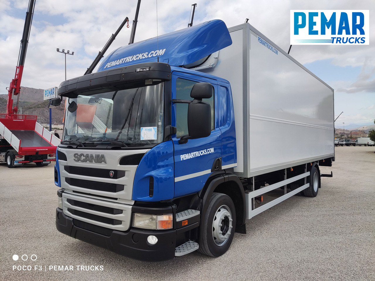 SCANIA P 230 CAJA CERRADA 16.5T - Камион сандучар: слика 1 SCANIA P 230 CAJA CERRADA 16.5T - Камион сандучар: слика 1