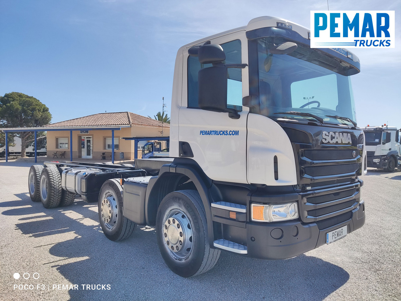 SCANIA P 410 8X4 CHASIS EURO 6 - Камион со кабинска шасија: слика 3 SCANIA P 410 8X4 CHASIS EURO 6 - Камион со кабинска шасија: слика 3