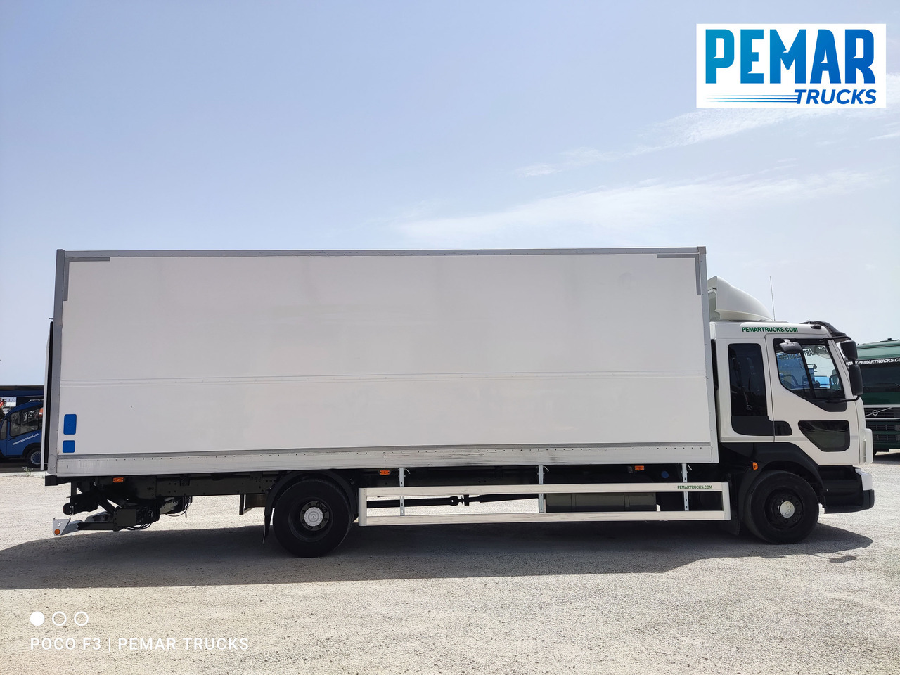 VOLVO FL 240 FURGON CERRADO 16T EURO 5 - Камион сандучар: слика 4 VOLVO FL 240 FURGON CERRADO 16T EURO 5 - Камион сандучар: слика 4
