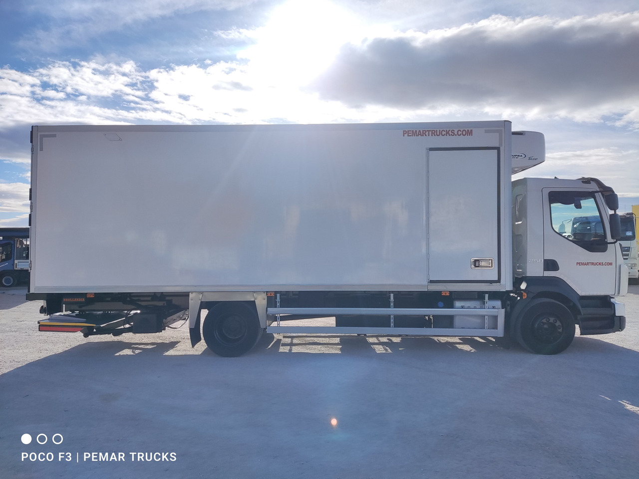 VOLVO FL 250 FRIGORIFICO 12T EURO 6 - Камион ладилник: слика 4 VOLVO FL 250 FRIGORIFICO 12T EURO 6 - Камион ладилник: слика 4