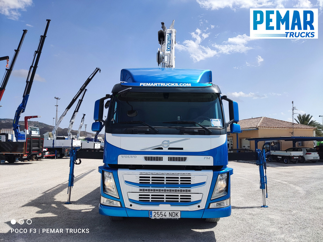 VOLVO FM 330 GRUA CAJA FIJA - Камион со кран: слика 2 VOLVO FM 330 GRUA CAJA FIJA - Камион со кран: слика 2