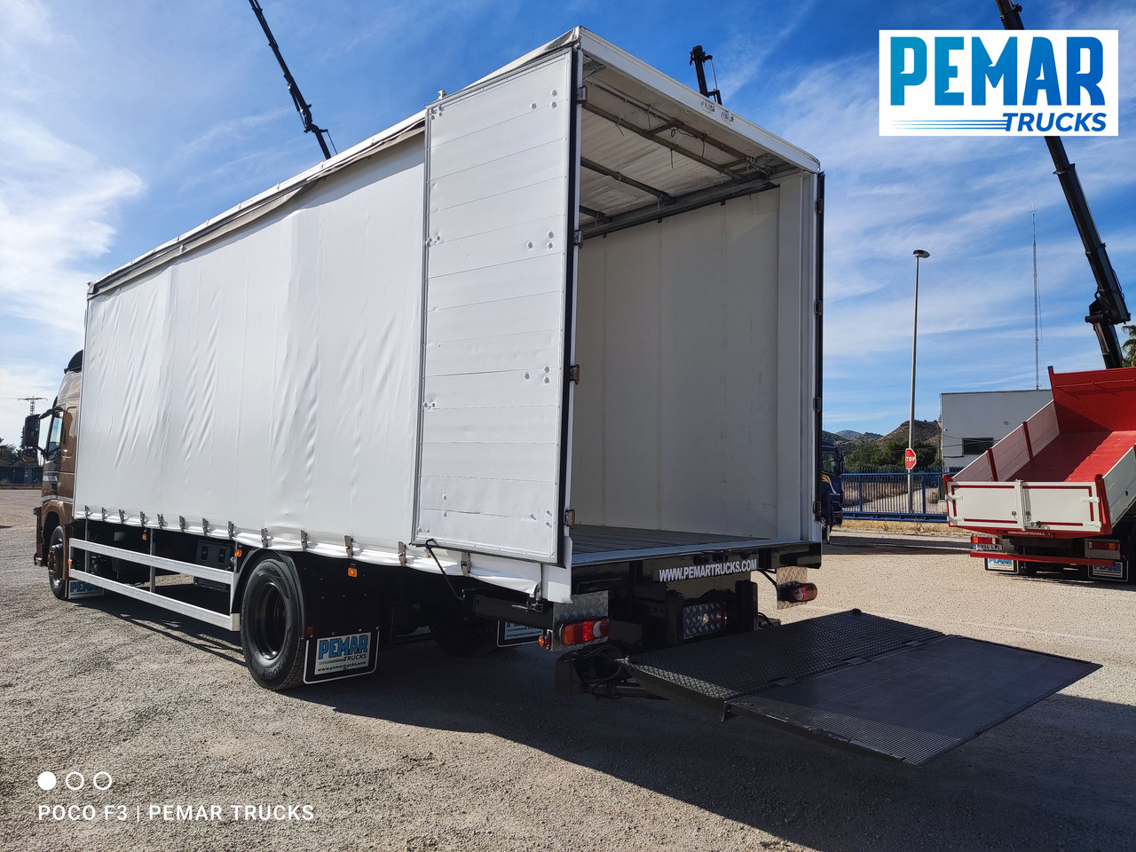 Камион со церада VOLVO FM 410 TAUTLINER: слика 15 Камион со церада VOLVO FM 410 TAUTLINER: слика 15