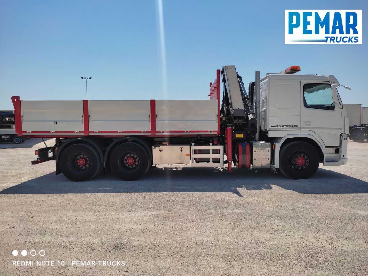 VOLVO FM 440 6X4 GRUA BASCULANTE - Кипер, Камион со кран: слика 5 VOLVO FM 440 6X4 GRUA BASCULANTE - Кипер, Камион со кран: слика 5