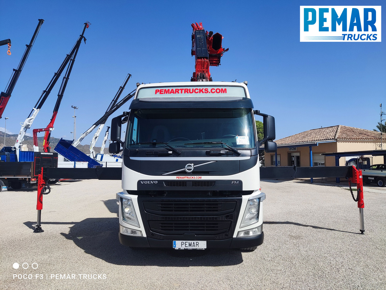 VOLVO FM 500 8X2 GRUA CAJA FIJA 32T - Камион со кран: слика 2 VOLVO FM 500 8X2 GRUA CAJA FIJA 32T - Камион со кран: слика 2