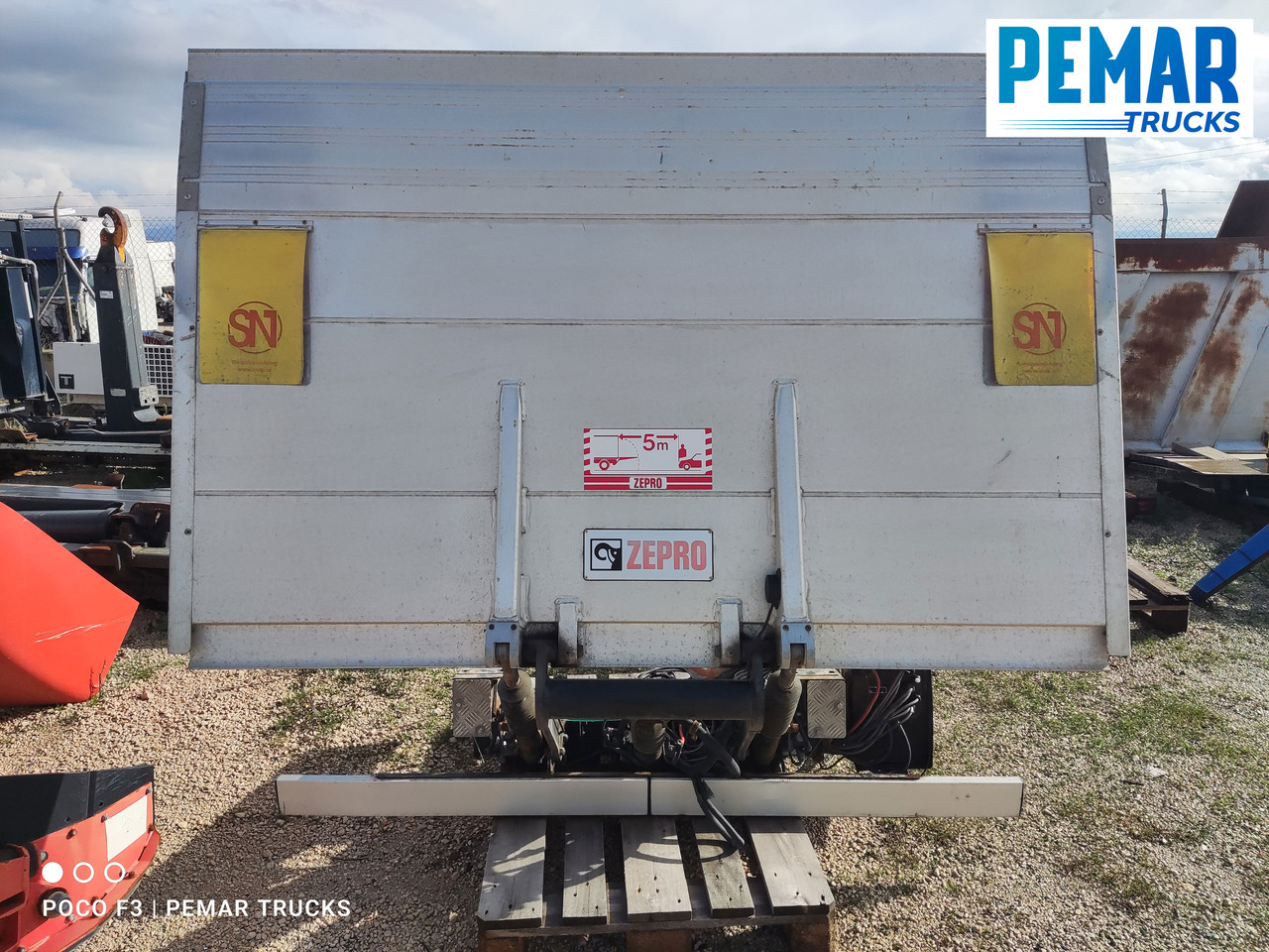 ZEPRO 750 KG - Товарна рампа: слика 2 ZEPRO 750 KG - Товарна рампа: слика 2