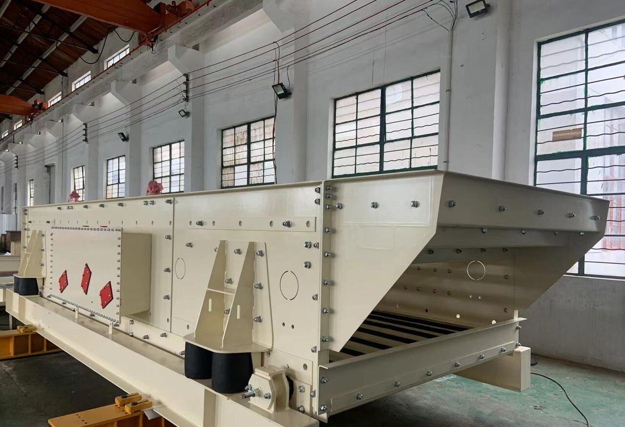 Kinglink New Horizontal Vibrating Screen - Градежно сито: слика 5 Kinglink New Horizontal Vibrating Screen - Градежно сито: слика 5