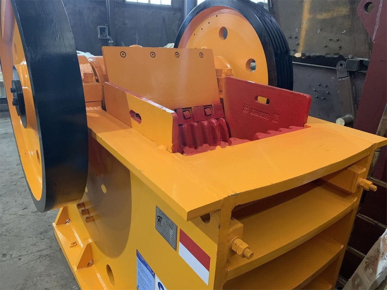 Kinglink PE2436 Quarry Jaw Crusher - Дробилката за вилица: слика 5 Kinglink PE2436 Quarry Jaw Crusher - Дробилката за вилица: слика 5