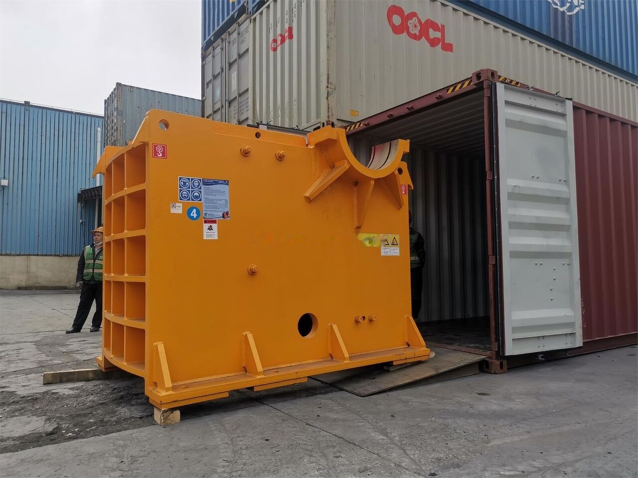 Kinglink PE750X1060 Jaw Crusher for Granite and Basalt - Дробилката за вилица: слика 3 Kinglink PE750X1060 Jaw Crusher for Granite and Basalt - Дробилката за вилица: слика 3