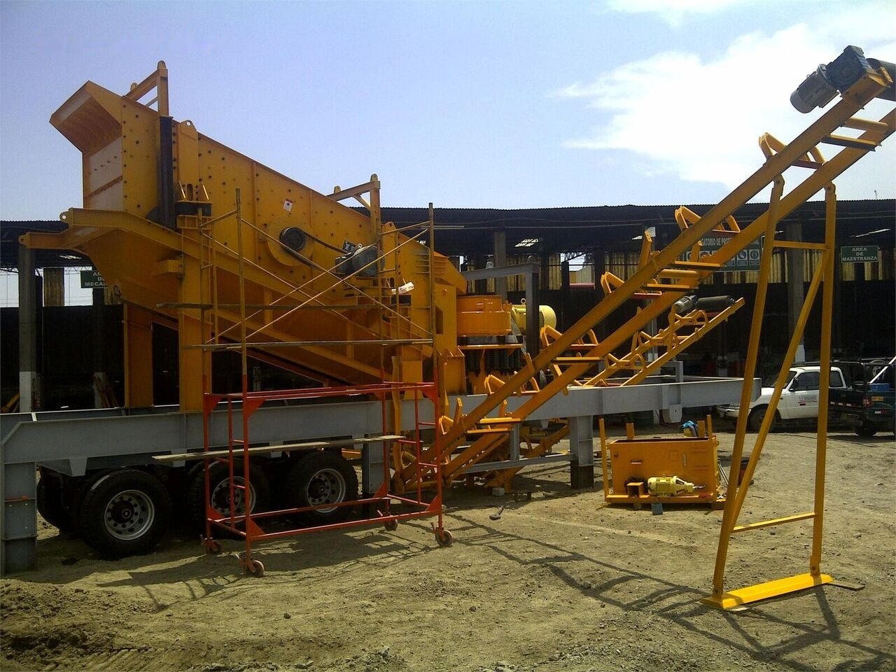 Kinglink Portable Mobile Vibrating Screen 3YK1548 - Градежно сито: слика 3 Kinglink Portable Mobile Vibrating Screen 3YK1548 - Градежно сито: слика 3