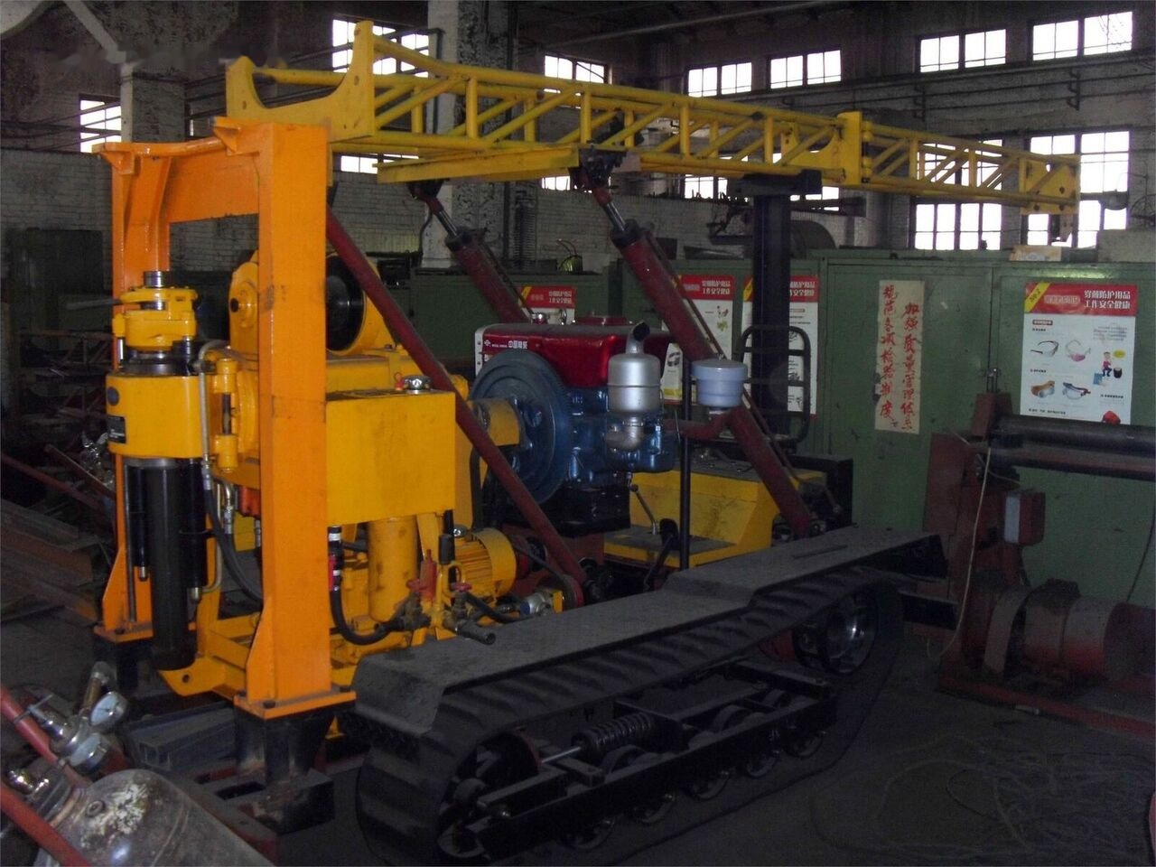 Kinglink XY-1B-1 Crawler Mounted Drilling Rig - Машина за бушење: слика 2 Kinglink XY-1B-1 Crawler Mounted Drilling Rig - Машина за бушење: слика 2