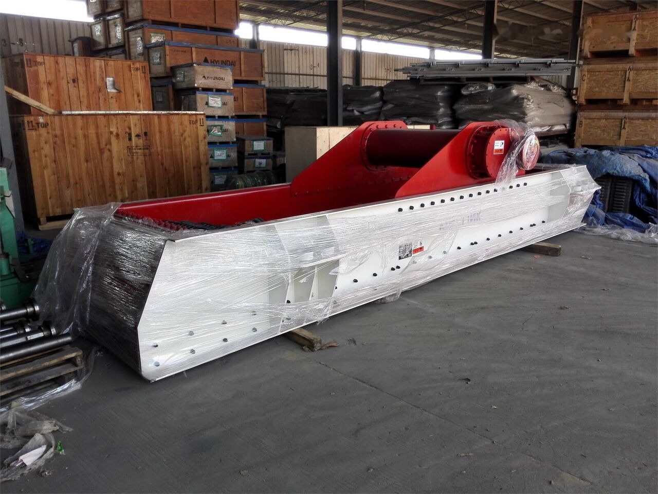 Kinglink ZSW600X130 OEM manufacturing Gator type Vibrating Grizzly Feeder - Градежно сито: слика 1 Kinglink ZSW600X130 OEM manufacturing Gator type Vibrating Grizzly Feeder - Градежно сито: слика 1