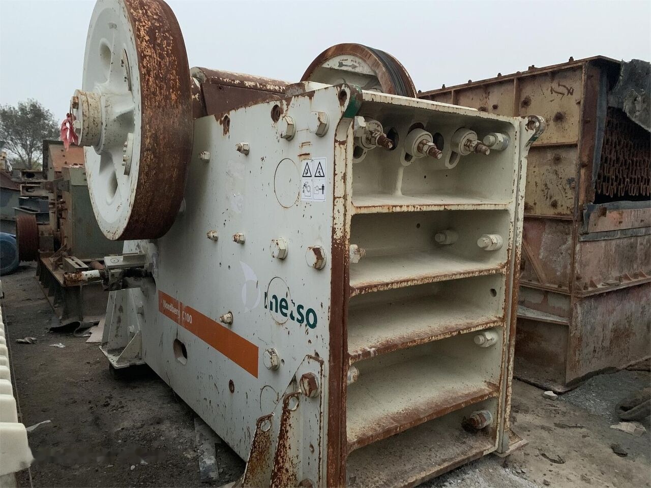 Metso C100 USED JAW CRUSHER - Дробилката за вилица: слика 1 Metso C100 USED JAW CRUSHER - Дробилката за вилица: слика 1