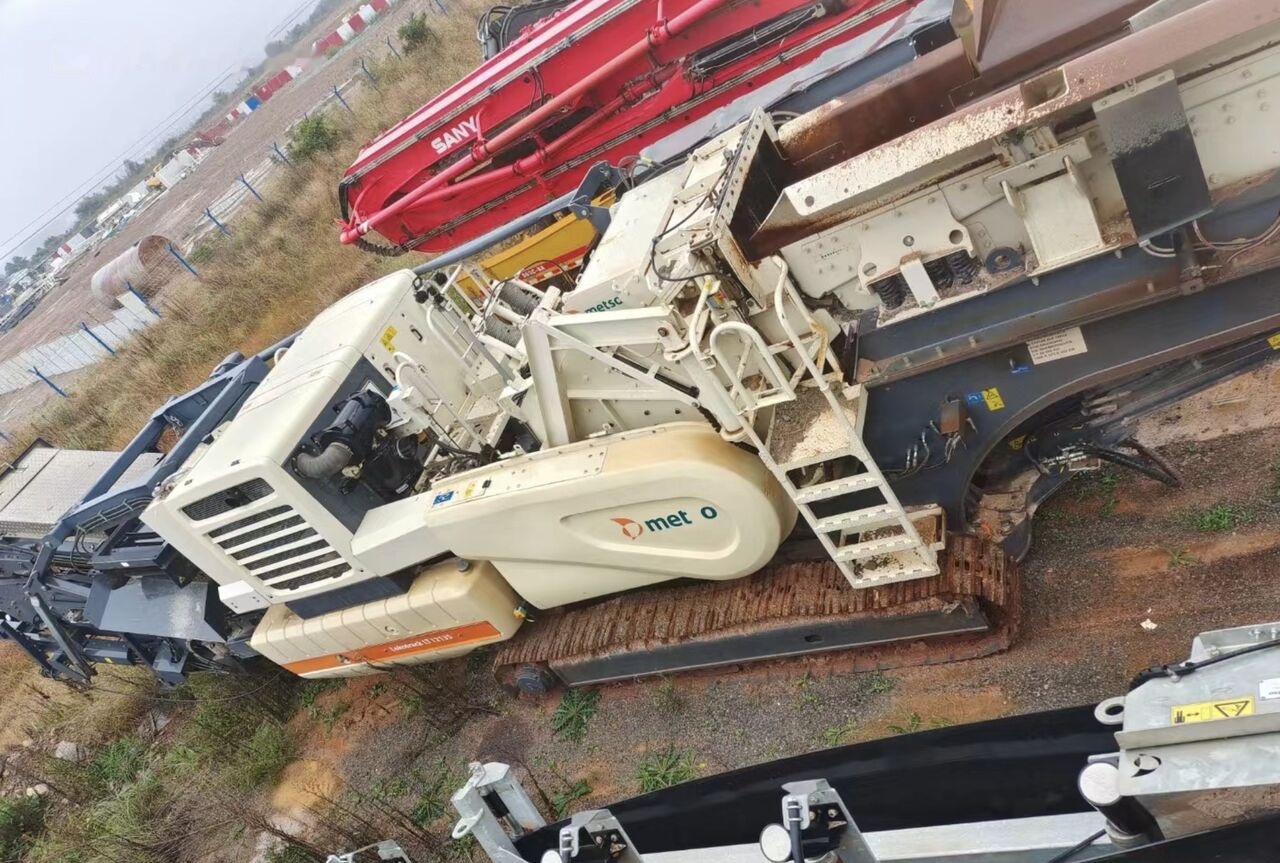 Metso Lokotrack LT1213S - Ударна дробилката: слика 5 Metso Lokotrack LT1213S - Ударна дробилката: слика 5