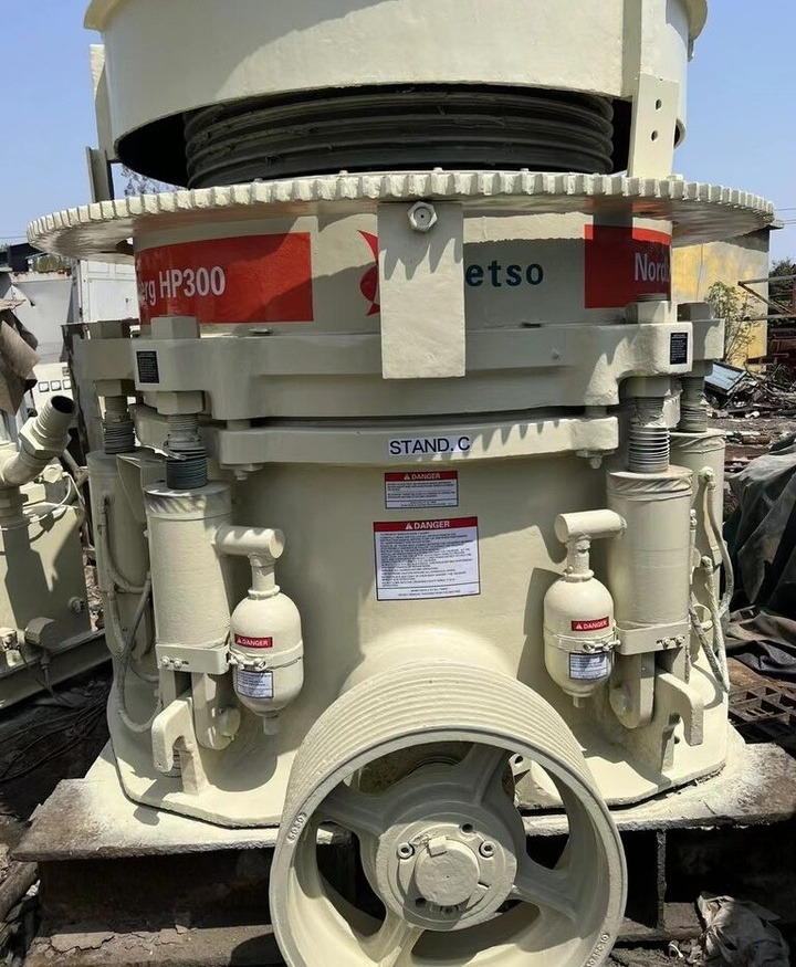 Metso Nordberg HP300 Cone Crusher - Конус дробилката: слика 3 Metso Nordberg HP300 Cone Crusher - Конус дробилката: слика 3