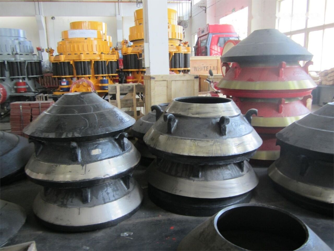 New KINGLINK BOWL FOR SYMONS/NORDBERG - Конус дробилката: слика 3 New KINGLINK BOWL FOR SYMONS/NORDBERG - Конус дробилката: слика 3