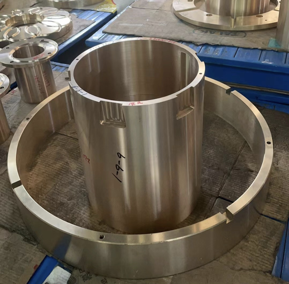 Inner Eccentric Bushing Suits HP300 Cone Crusher HP300 1022073307 for crusher - Резервни делови за Дробилка: слика 1 Inner Eccentric Bushing Suits HP300 Cone Crusher HP300 1022073307 for crusher - Резервни делови за Дробилка: слика 1