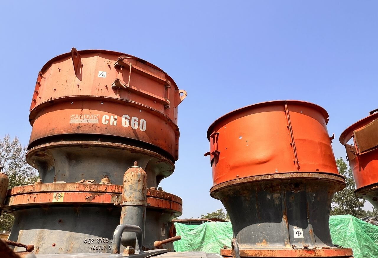Sandvik CH660- MF Hydraulic Cone Crusher - Конус дробилката: слика 1 Sandvik CH660- MF Hydraulic Cone Crusher - Конус дробилката: слика 1