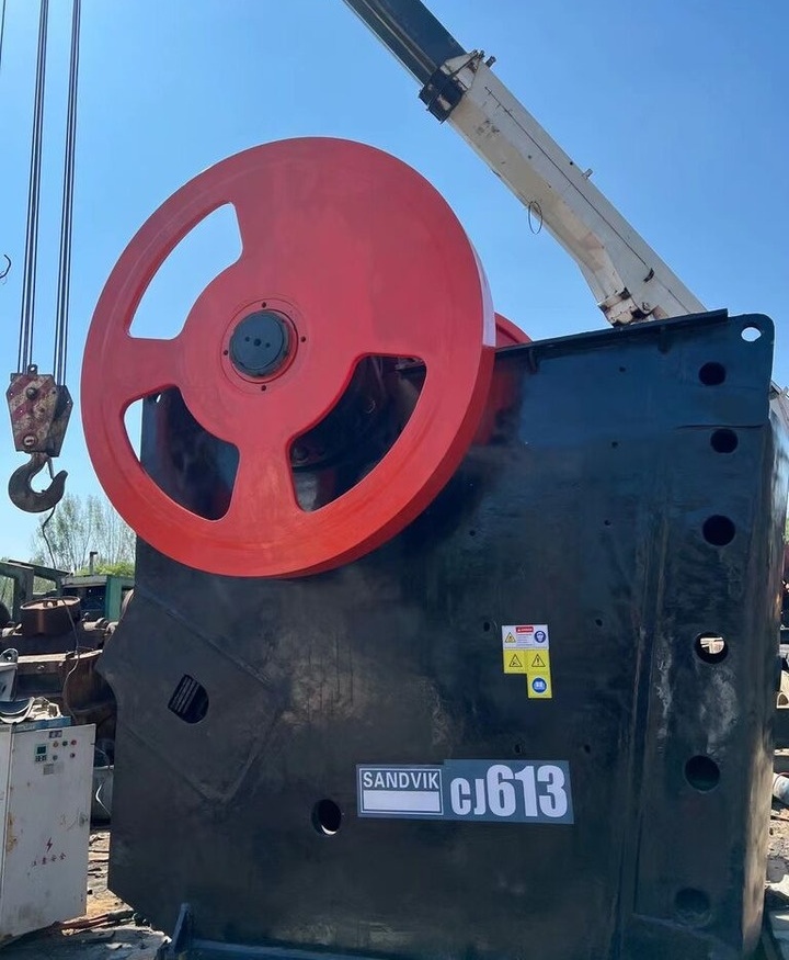 Sandvik USED CJ613 JAW CRUSHER - Дробилката за вилица: слика 2 Sandvik USED CJ613 JAW CRUSHER - Дробилката за вилица: слика 2