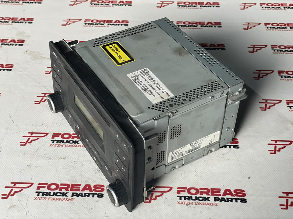 BOSCH RADIO FOR MAN - 81.28101-6182 - Кабина и ентериер за Камион: слика 2 BOSCH RADIO FOR MAN - 81.28101-6182 - Кабина и ентериер за Камион: слика 2