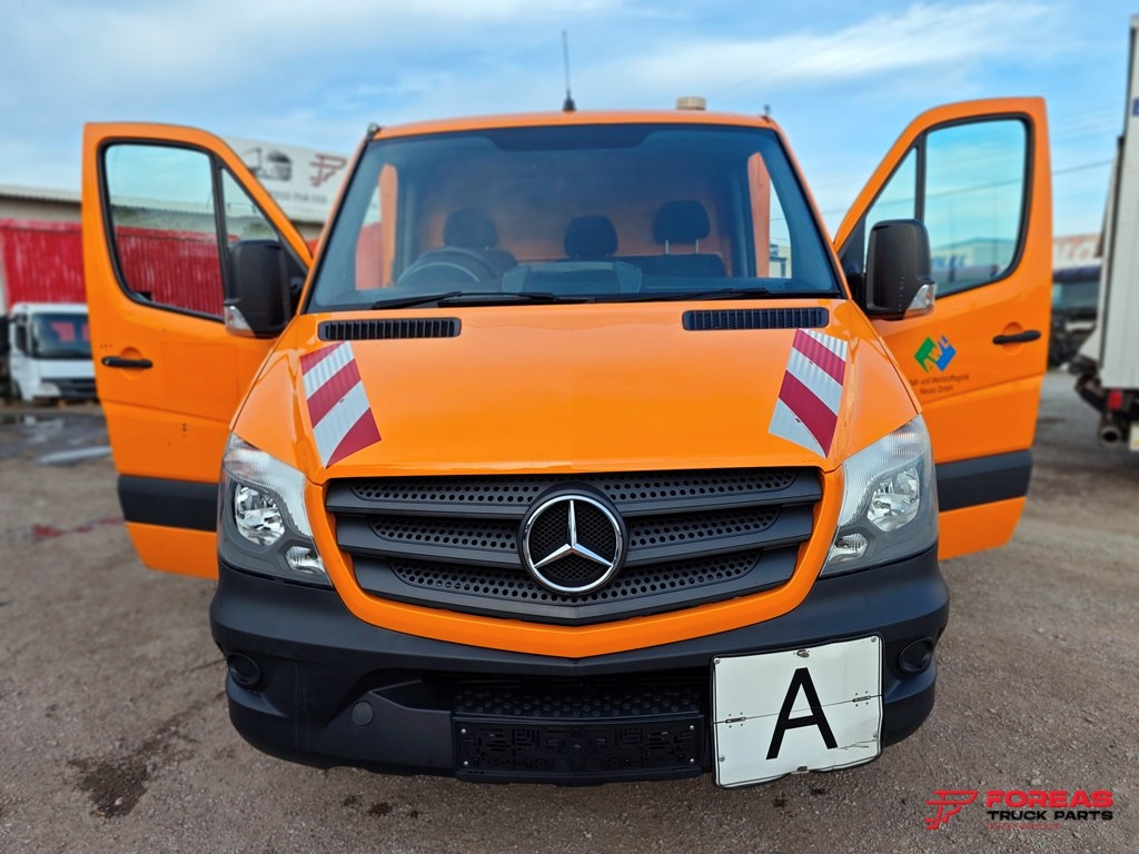MERCEDES-BENZ 311 – TIPPER – RIGHT HAND DRIVE (RHD) - Комби кипер: слика 3 MERCEDES-BENZ 311 – TIPPER – RIGHT HAND DRIVE (RHD) - Комби кипер: слика 3
