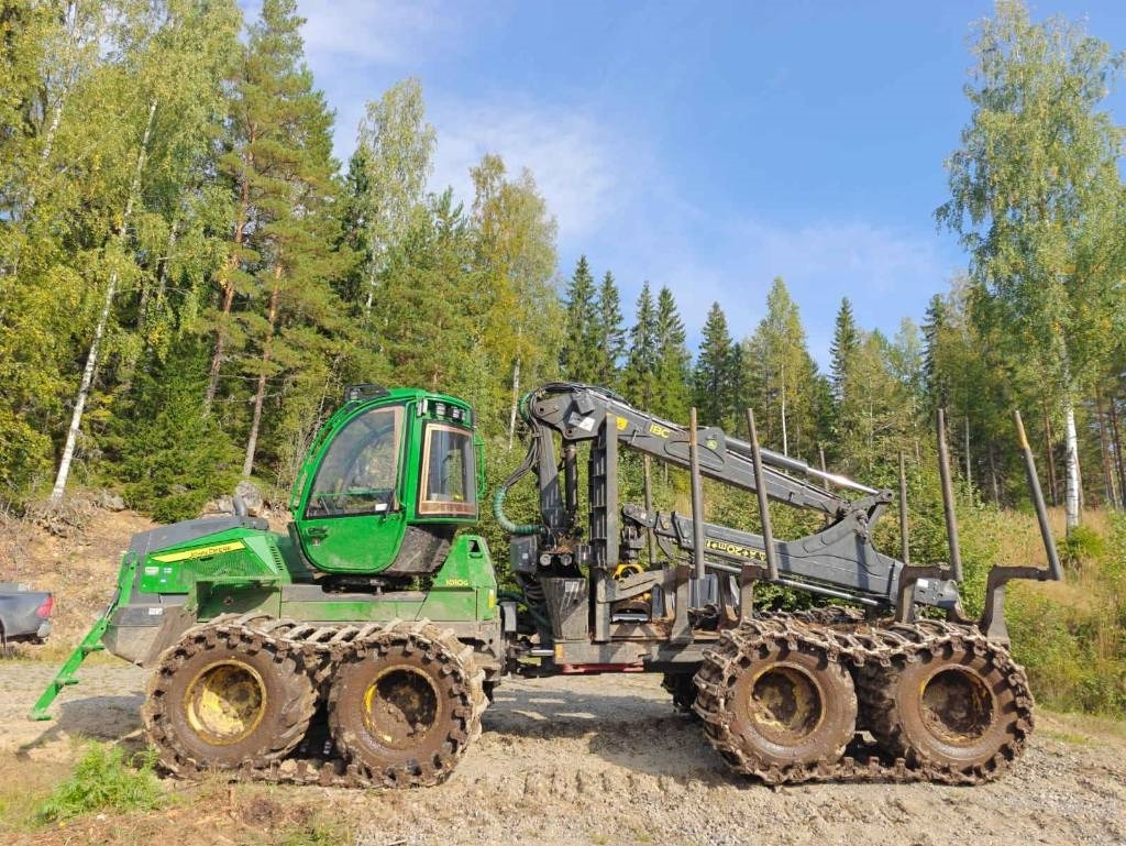 John Deere 1010 G - Пренесувач на стебла: слика 2 John Deere 1010 G - Пренесувач на стебла: слика 2