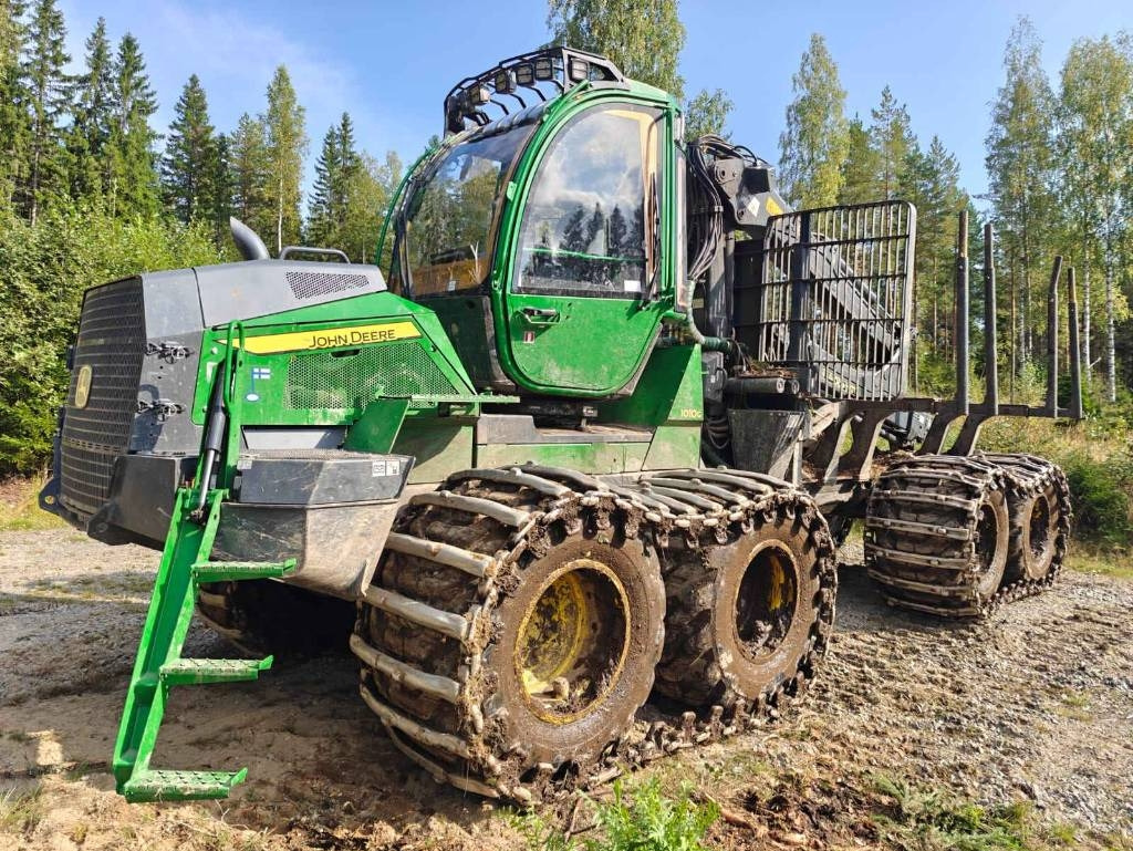 John Deere 1010 G - Пренесувач на стебла: слика 1 John Deere 1010 G - Пренесувач на стебла: слика 1