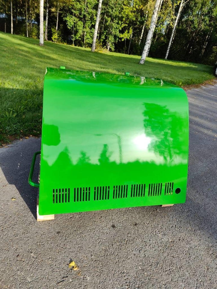Хауба за Земјоделска машина John Deere Hoods For D-serie machines: слика 10