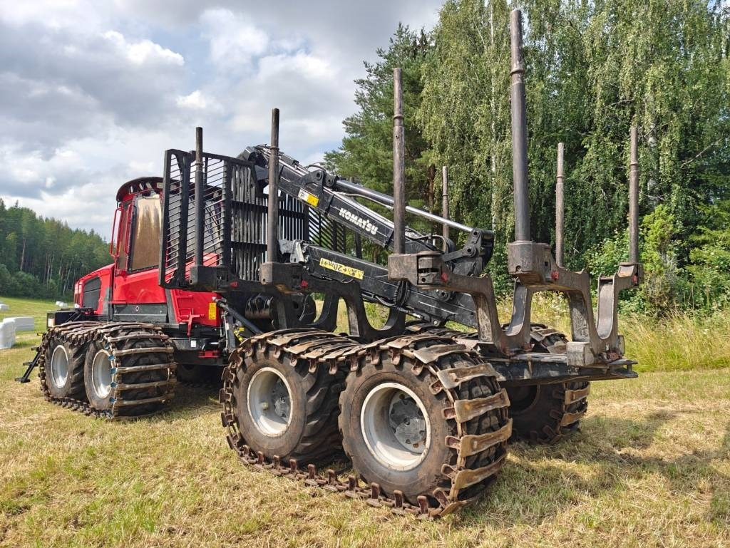 Komatsu 855 - Пренесувач на стебла: слика 3 Komatsu 855 - Пренесувач на стебла: слика 3