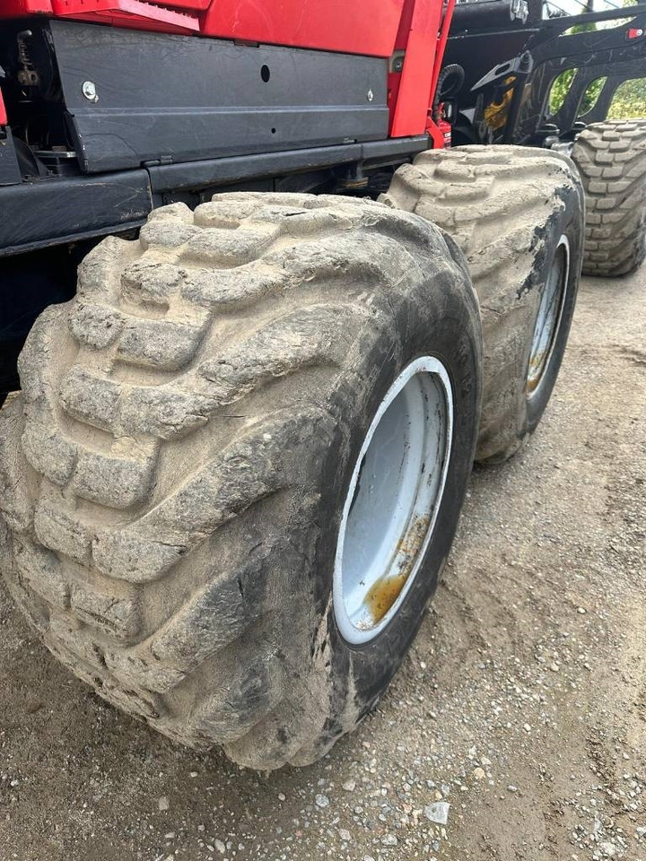 Пренесувач на стебла Komatsu 875: слика 13