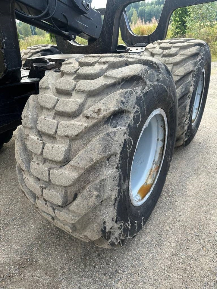Пренесувач на стебла Komatsu 875: слика 14